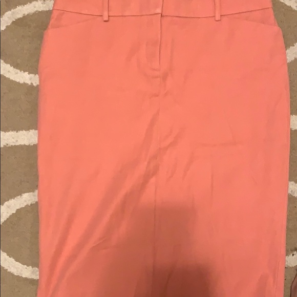 Light pink skirt - Picture 1 of 2